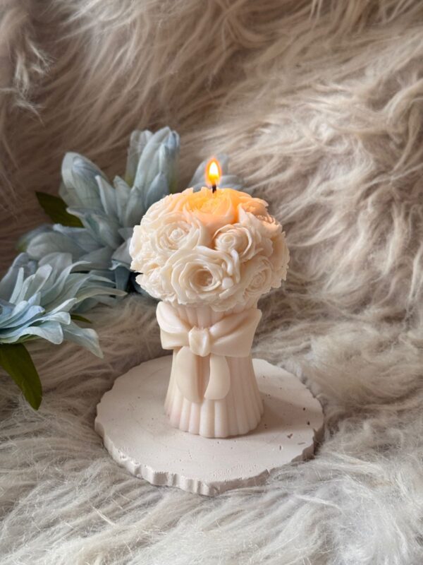 Rose Bouquet Candle