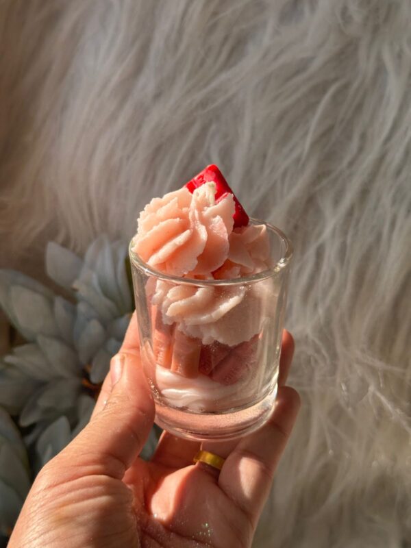 Valentine Delight Candle