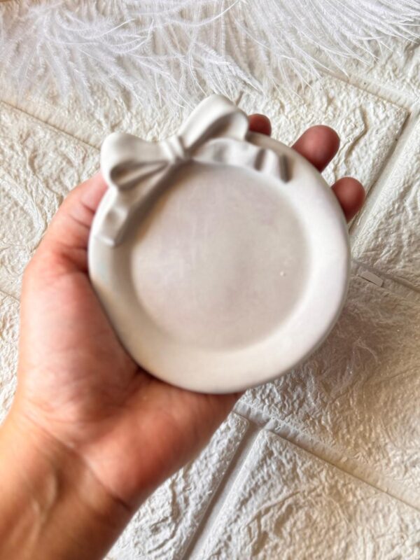 bow trinket mold