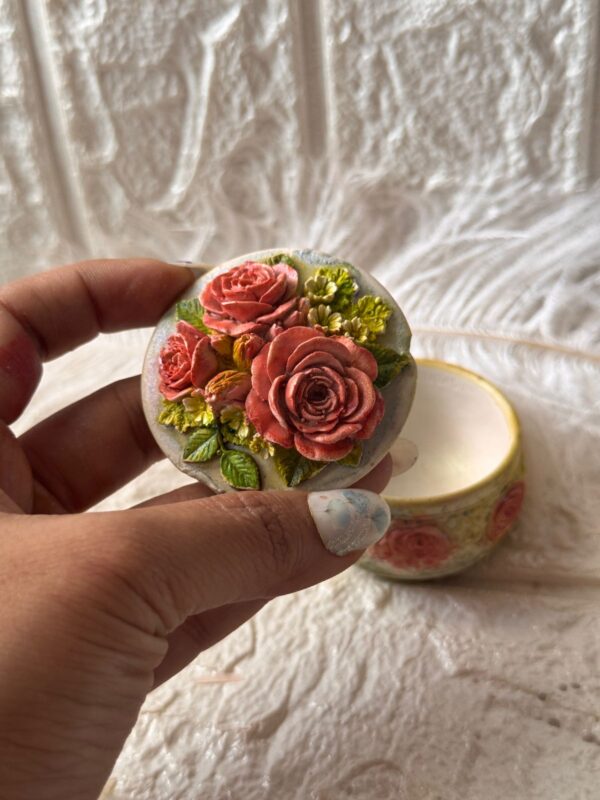 Exclusive Rose Trinket Box Kit